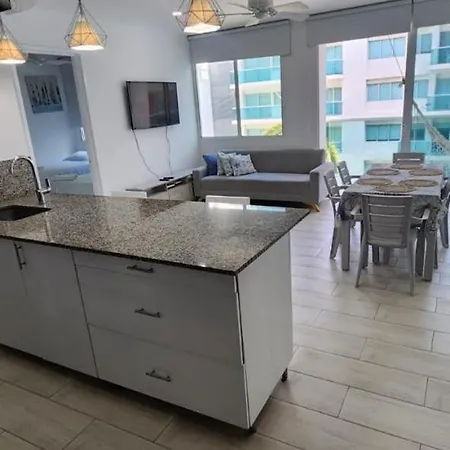 Apartamento Espectacular Apto Con Vista Y Salida Directa Al Mar *